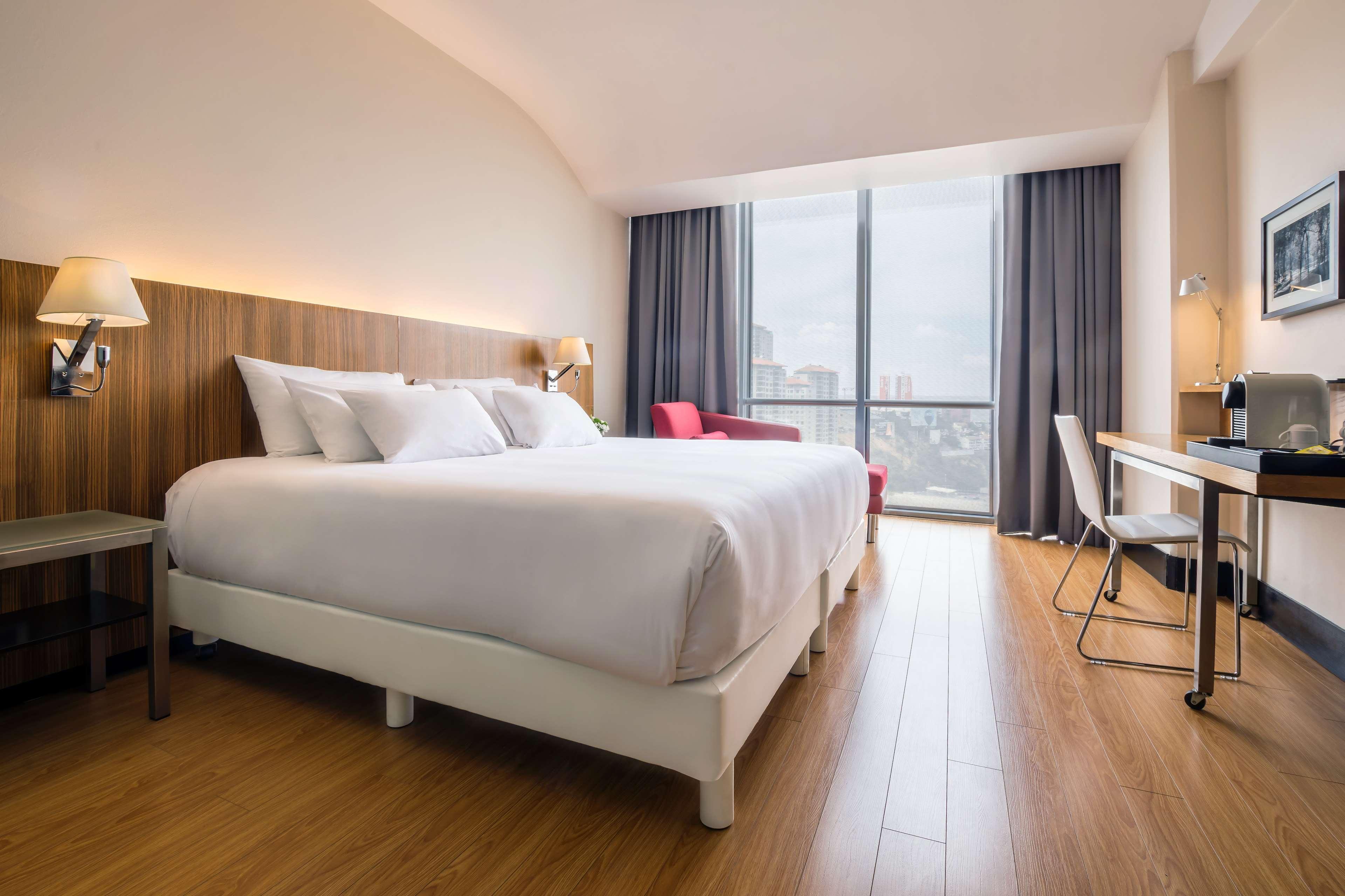 NH Collection Mexico City Santa Fe Exterior foto A room at the hotel